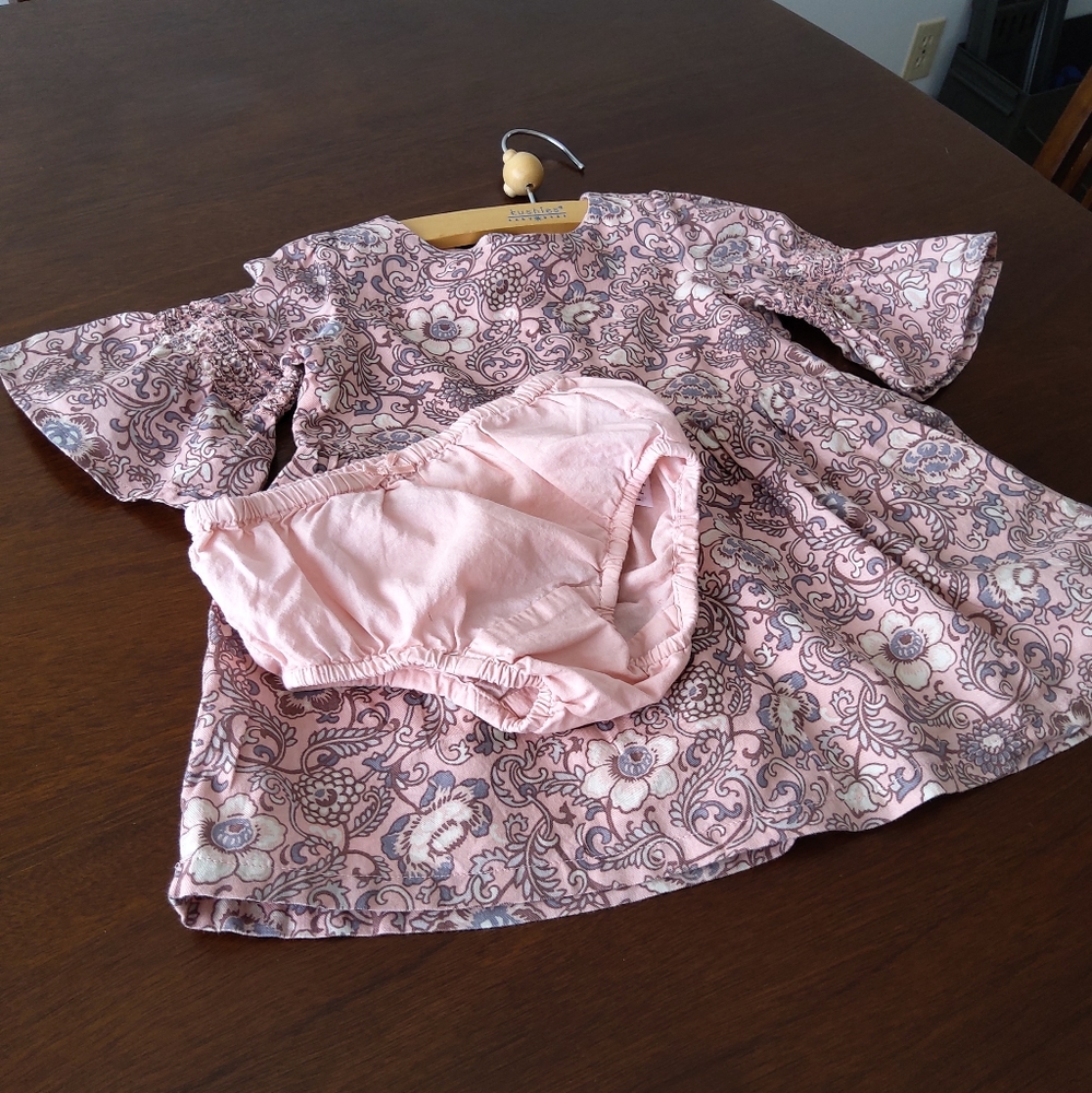 gap 12-18 months dress set